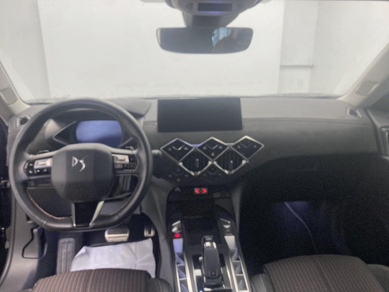 Ds Ds 3 crossback puretech 130 eat8 performance line+ — photo 8