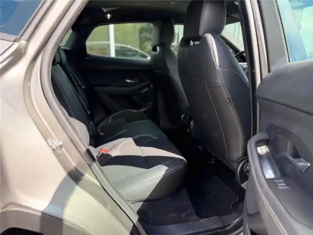 Jaguar E-Pace 2.0 d - 150 ch 2wd bvm — photo 20