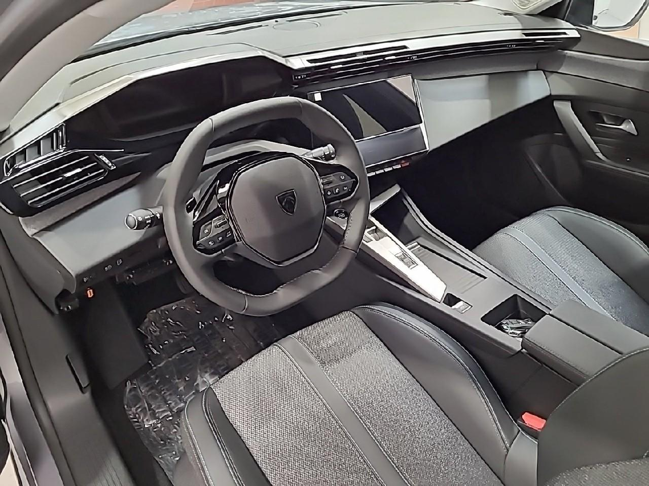 Peugeot 308 phev 180 e-eat8 allure — photo 9