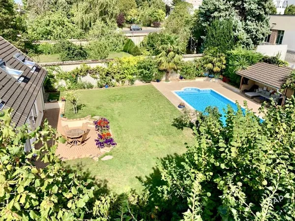 Maison 6 pièces 135 m²