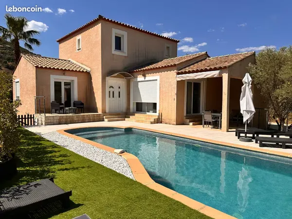 A Louer - VILLA 130 m² avec piscine
