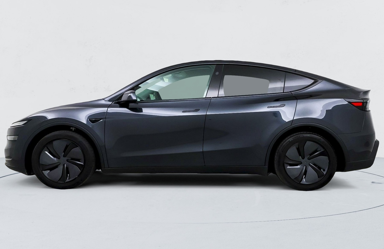 Tesla Model Y — photo 2