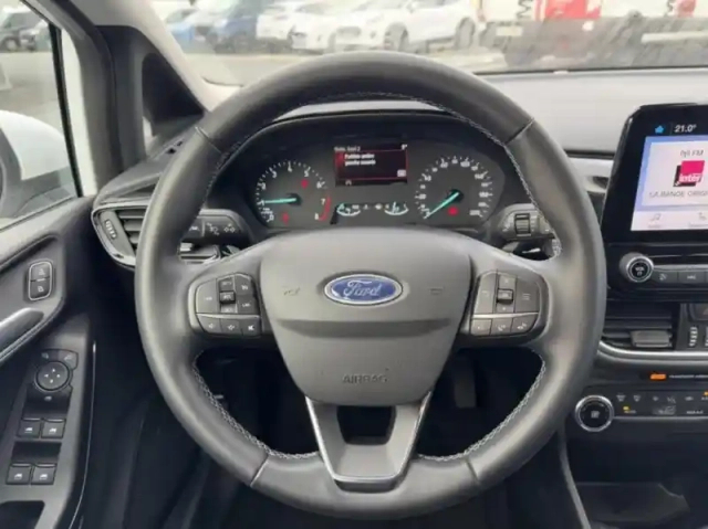 Ford Fiesta 1.0 flexifuel 95ch  titanium x 5p — photo 10
