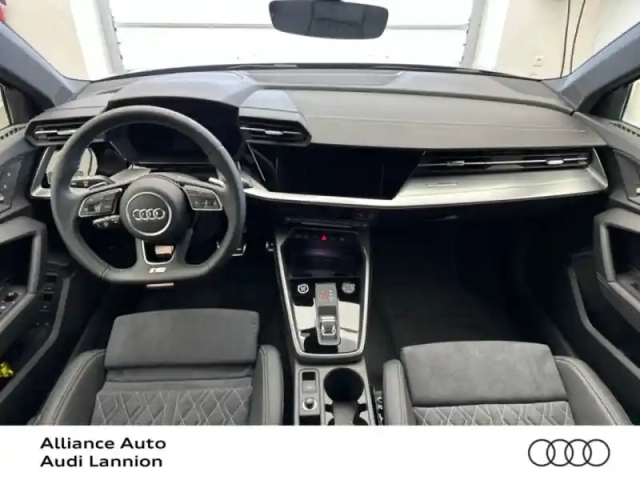 Audi A3 sportback 40 tfsi e 204ch s line s tronic 6 — photo 6