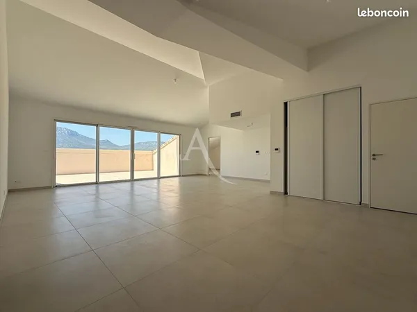 Appartement 4 pièces 122 m²