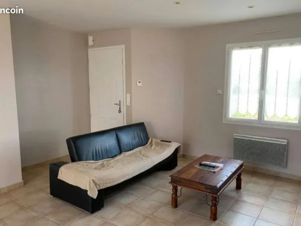 Loue maison T3
