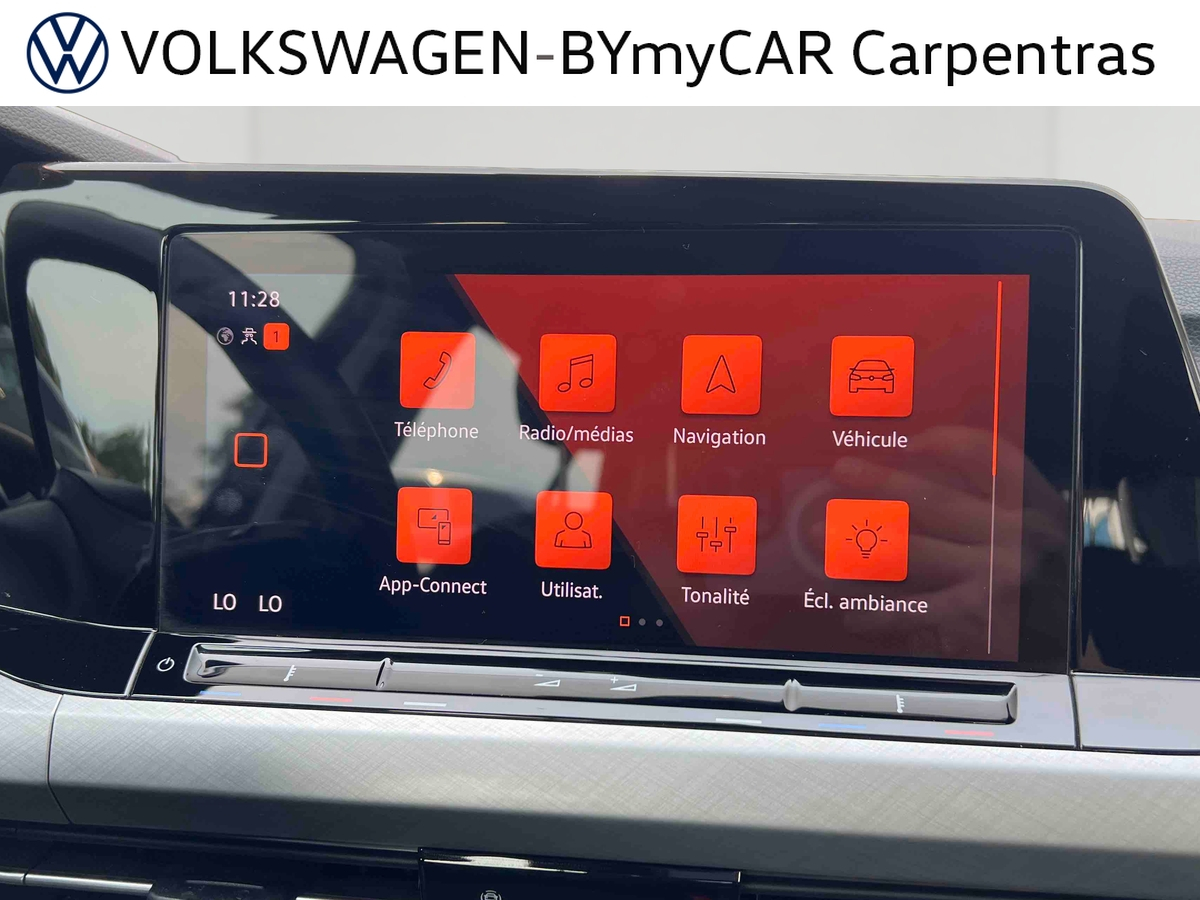 Volkswagen Golf 1.0 eTSI OPF 110 DSG7 — photo 13