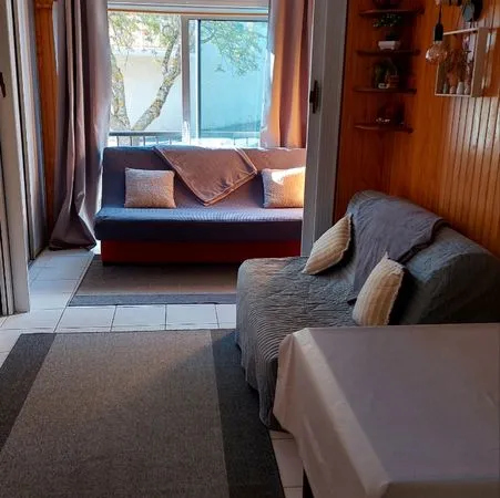 Appartement studio pieds des pistes Les Angles.Tout équipé