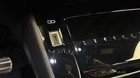 Peugeot 2008 1.2 PureTech 130ch S&S GT EAT8 — photo 30