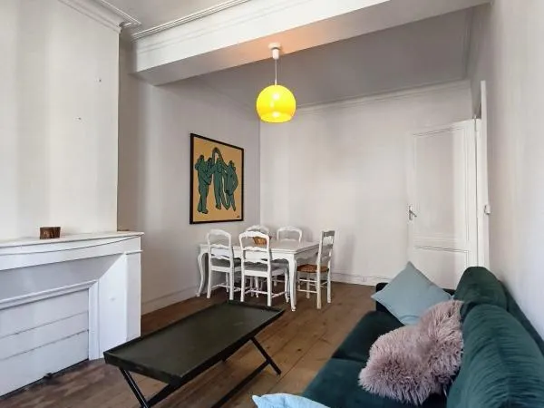 Grand T2Bis MEUBLE 60M² - BORDEAUX CENTRE