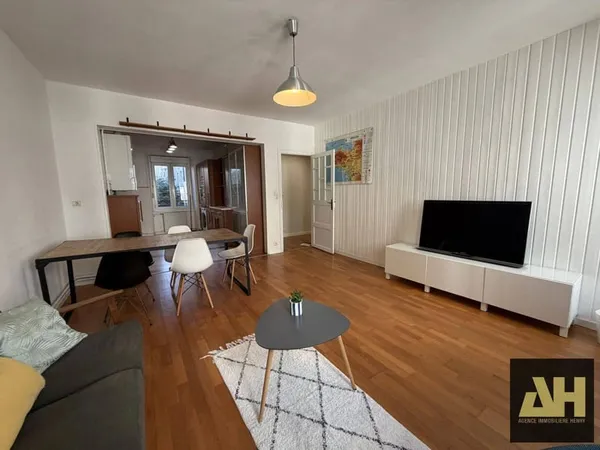 Appartement 4 pièces 90 m²