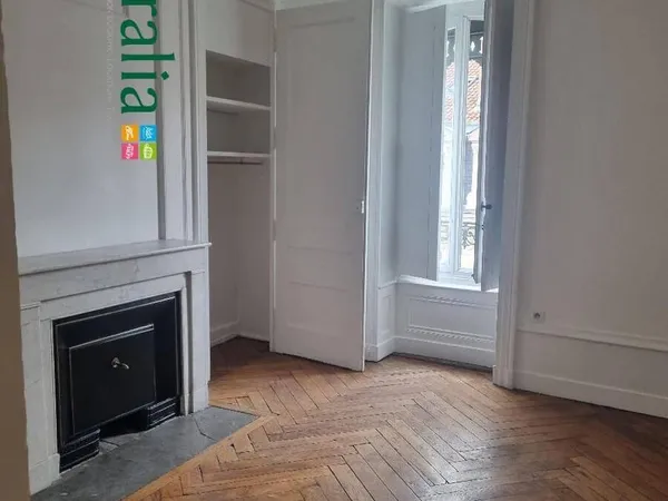 Appartement 2 pièces 55 m²