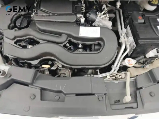 Peugeot 108 vti 72ch s&amp;s bvm5 — photo 12