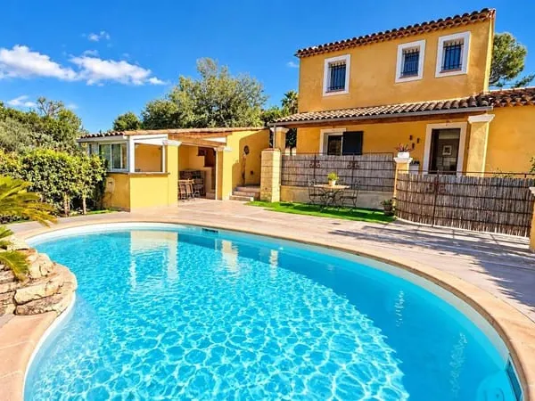 Maison 6 pièces 160 m²