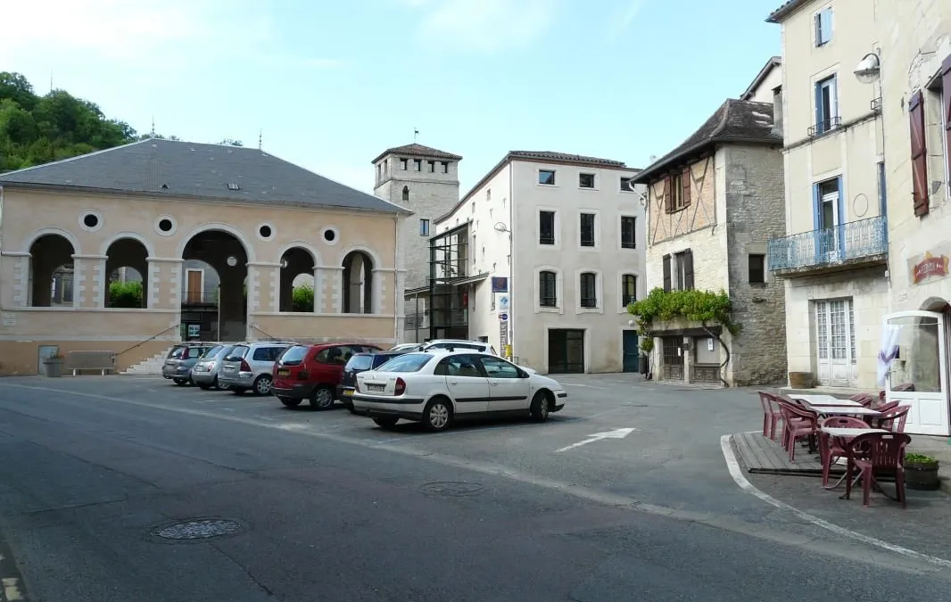 Photo 1