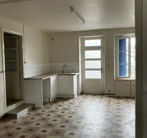 Loue maison de ville