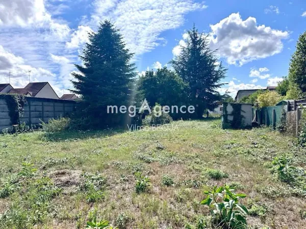 Terrain à bâtir 1665 m²