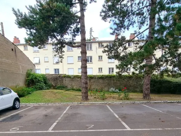 Parking - Rond-point de Paris