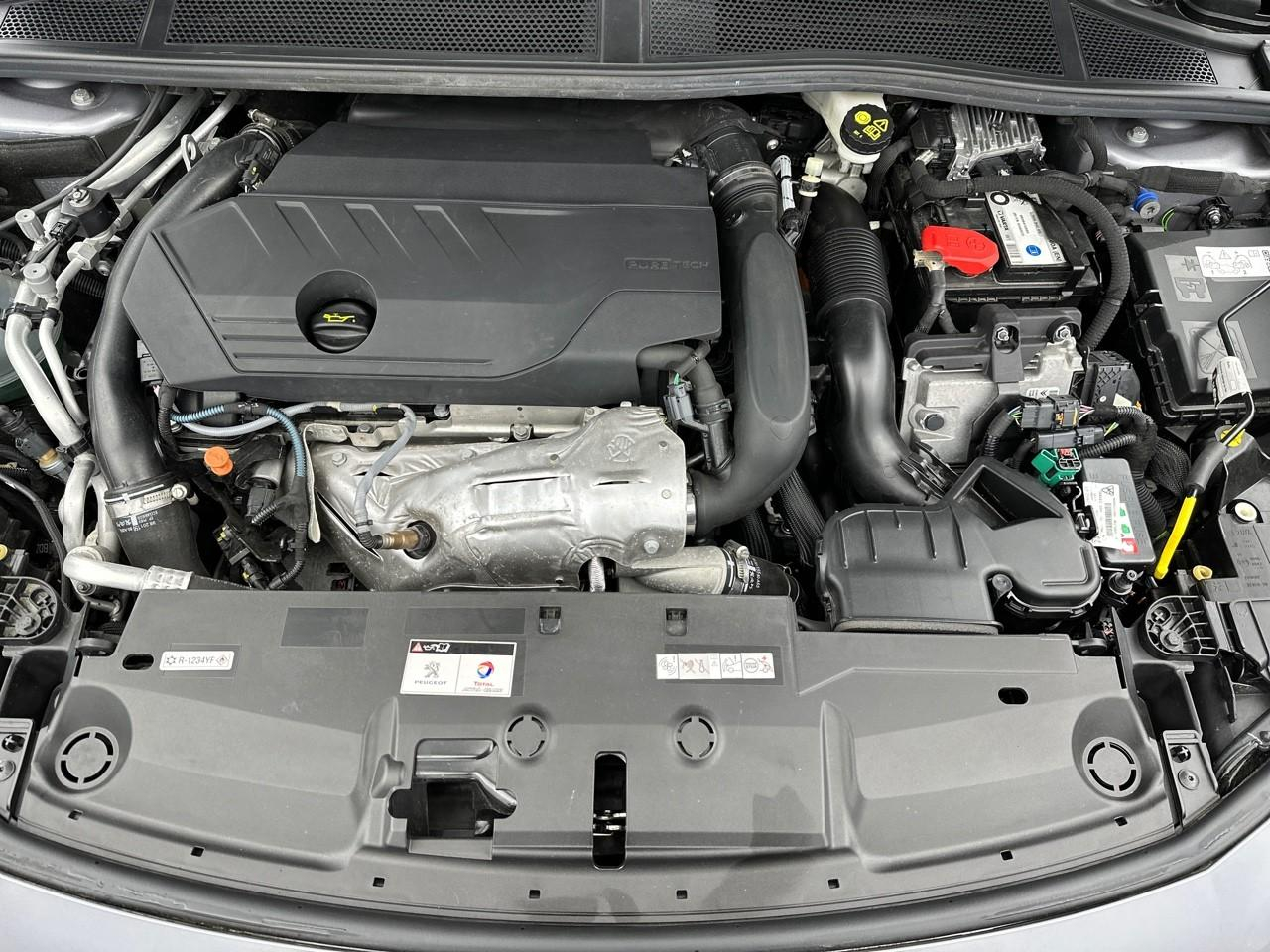 Peugeot 308 phev 180 e-eat8 gt — photo 13