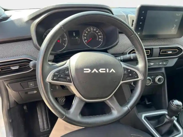 Dacia Sandero 1.0 eco-g 100ch expression — photo 15