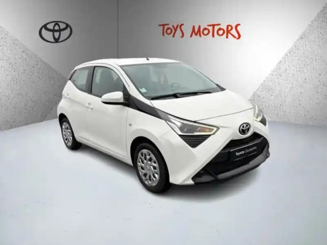 Toyota Aygo 1.0 vvt-i x-play 72 ch — photo 7