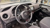 Toyota Yaris 70 VVT-i France 5p RC18 — photo 15