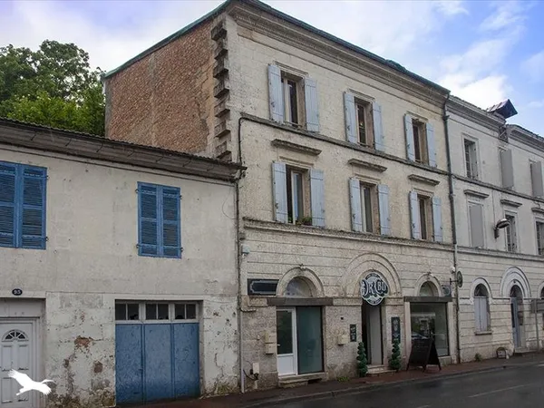 Immeuble 239 m²