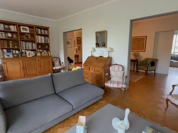 Nue-Propriété Grand Standing 154m² Marseille 8ème – 5 min Vélodrome | Viager sans Rente 406 000€ – A