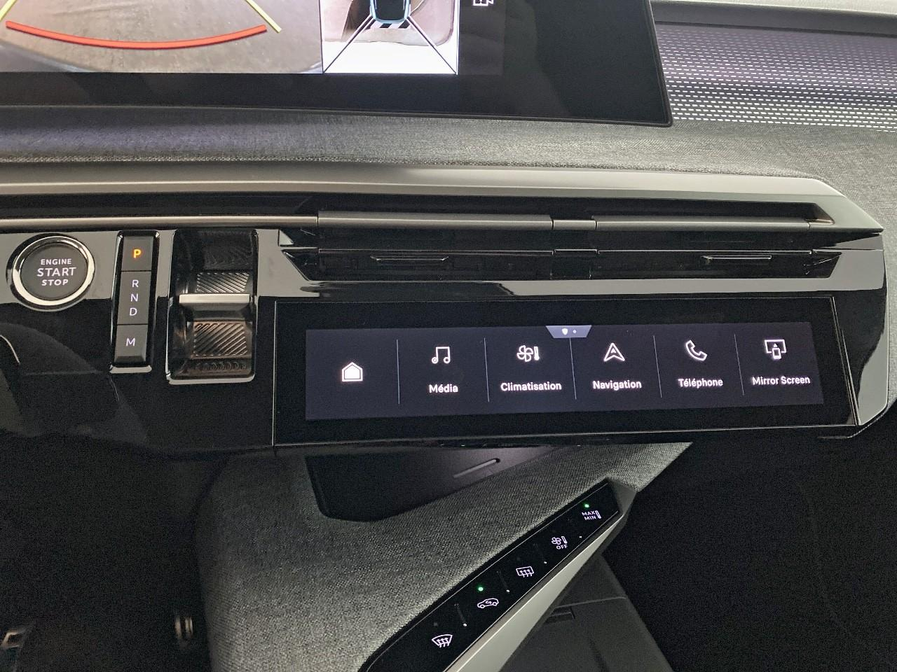 Peugeot 3008 hybrid 145 e-dcs6 gt — photo 17