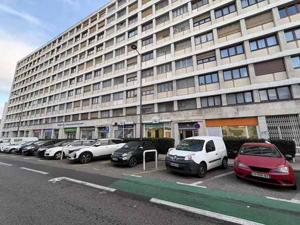 Bureaux 1551 m²