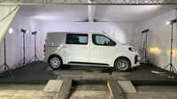 Peugeot Expert M 2.2 Diesel 150ch Cabine Approfondie Fixe automatique — photo 4