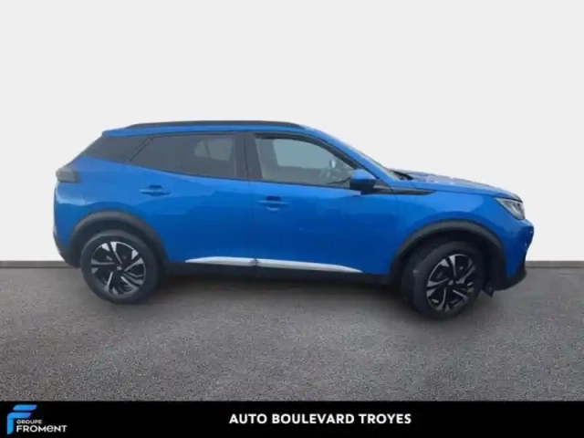 Peugeot 2008 e- 136ch allure pack — photo 19