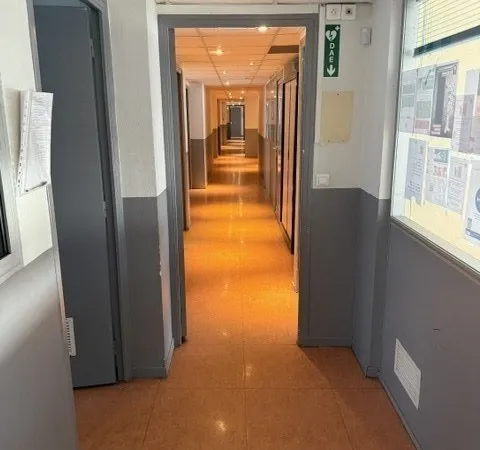 Bureau et espace de travail Location Marseille  360m² 3600€