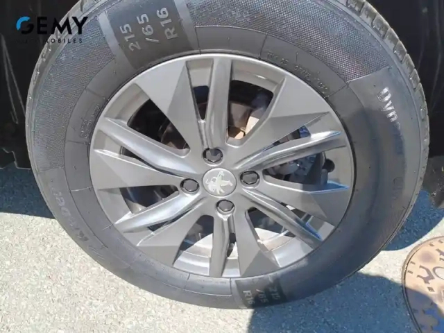 Peugeot 2008 bluehdi 110 s&amp;s bvm6 — photo 11