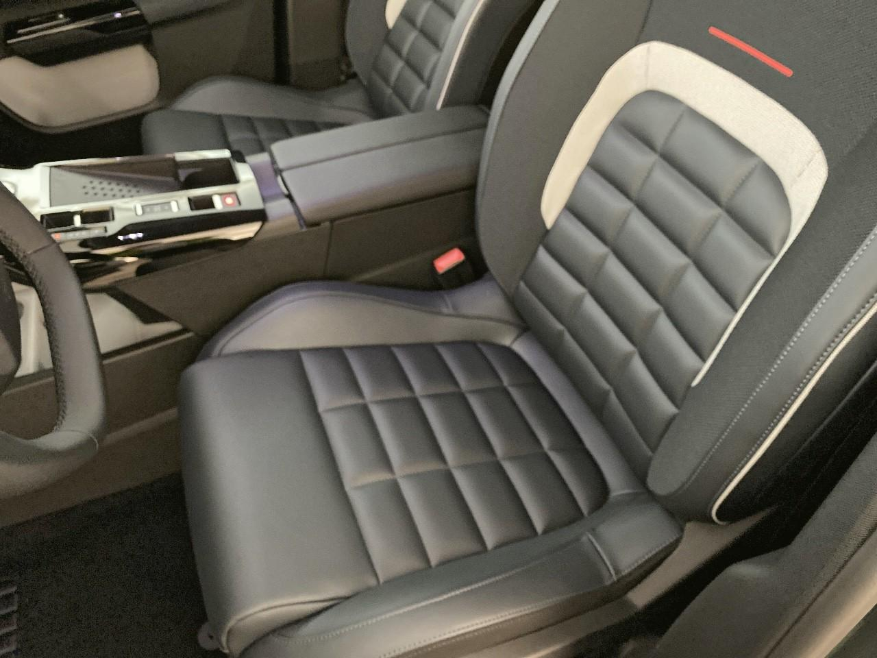 Citroën C5 Aircross hybride 145 ch e-dcs6 max — photo 9