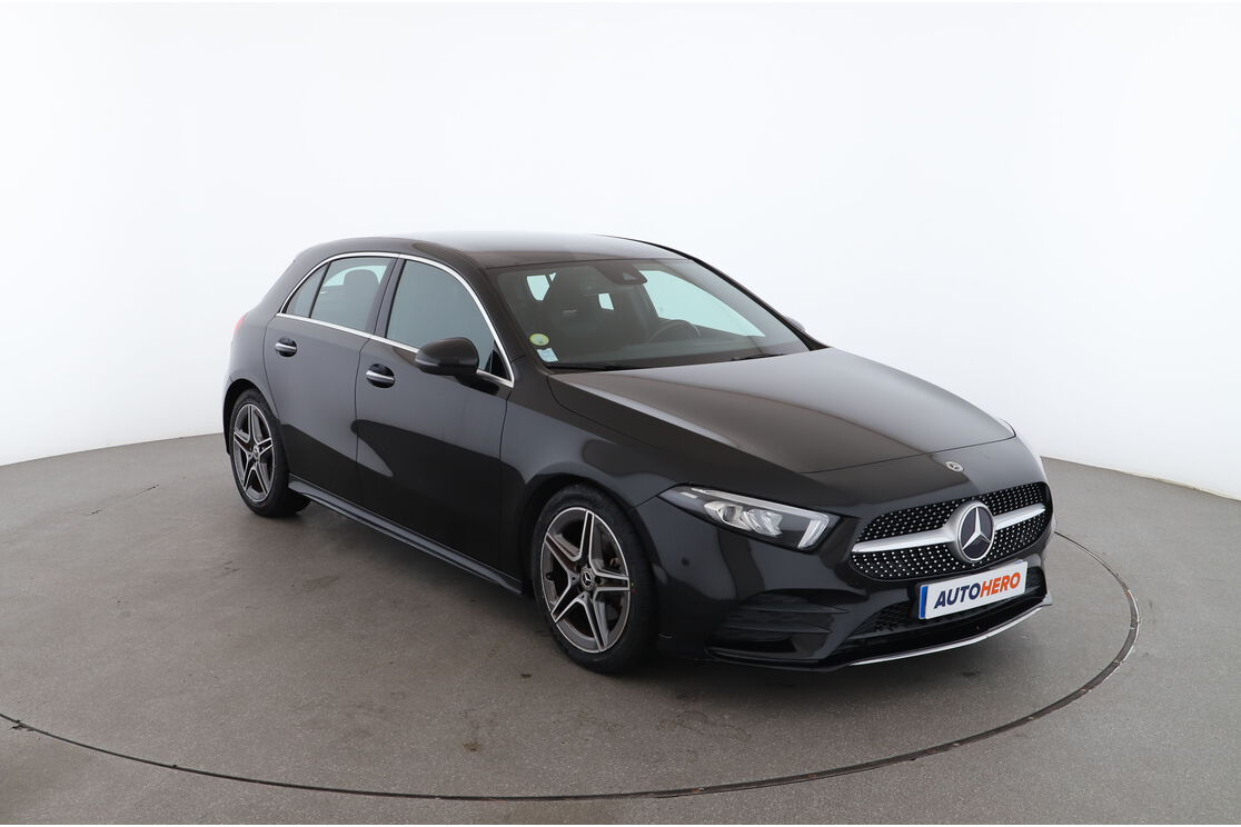 Mercedes-Benz Classe A 180 d AMG Line 8G-DCT — photo 7