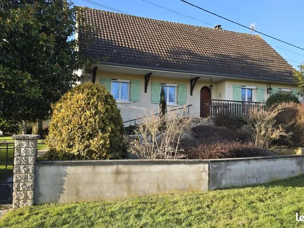 Maison 7 pièces 140 m²