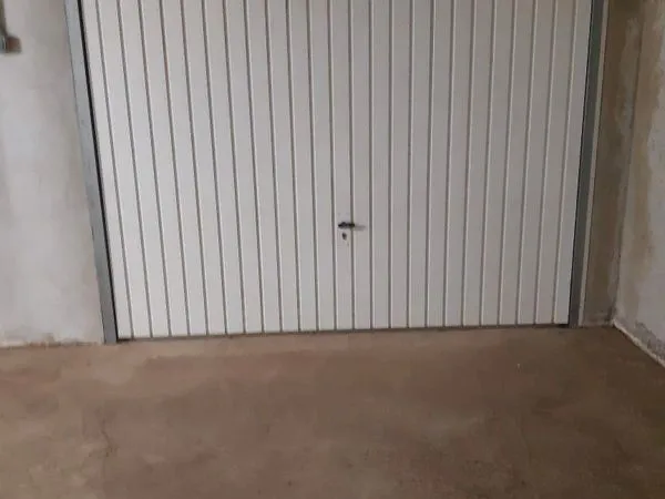 Garage 15m2
