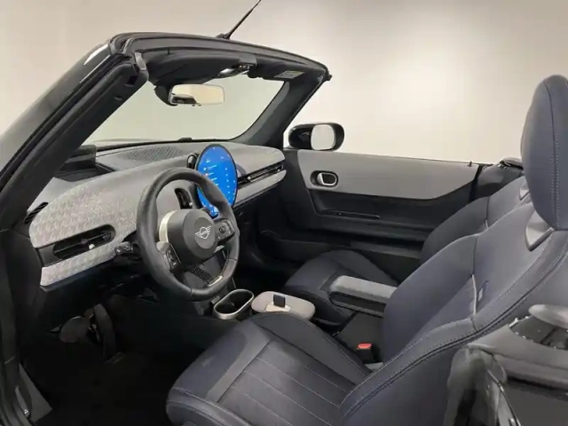 Mini Cooper cabrio c 163ch favoured dkg7 — photo 4