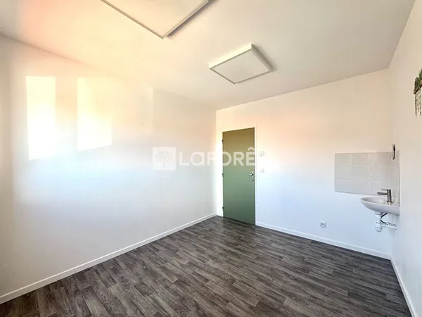 Local commercial 14 m²