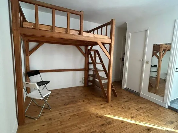 Studio 1 pièce 20 m²