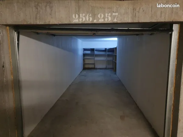 Garage double Villeurbanne-69100 Proche Parc 6°