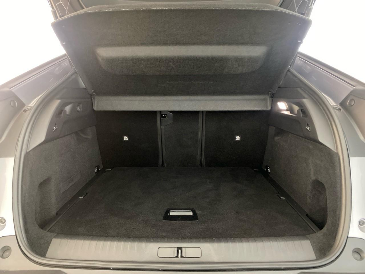 Peugeot 3008 electrique 210 ch 73 kwh allure — photo 6