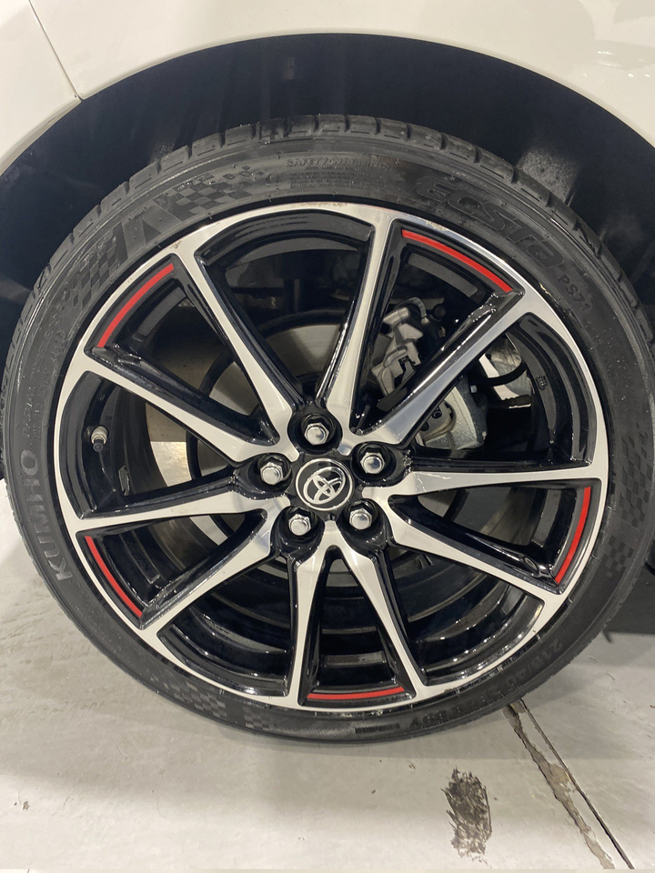Toyota Yaris 4 — photo 39