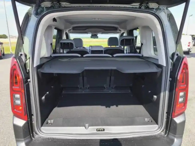 Citroën Berlingo diesel 100 ch m manuelle — photo 6