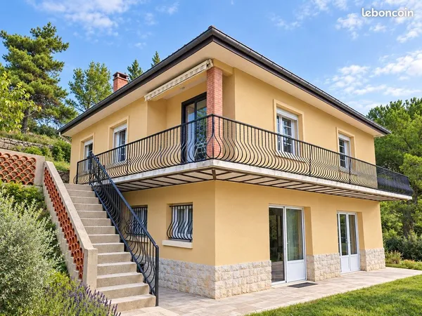 Villa 7 pièces 181 m²