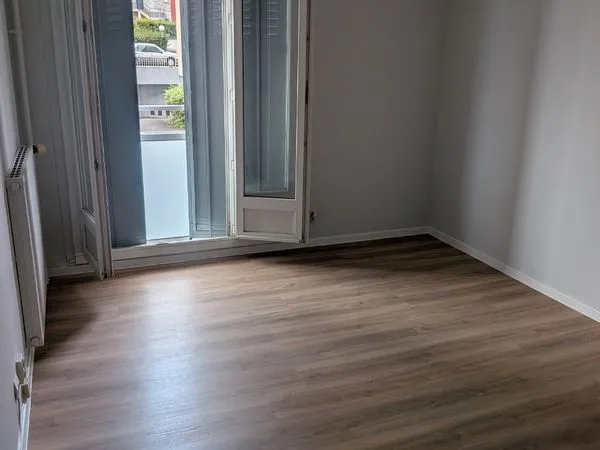 Location studio meublé
