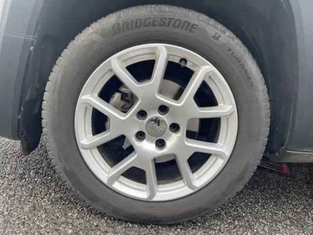 Jeep Renegade 1.0 gse t3 120ch limited — photo 11