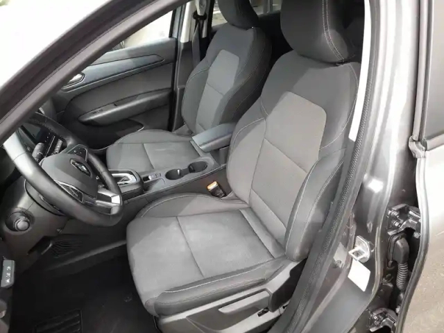 Renault Arkana mild hybrid 140 edc fap - 22 — photo 113