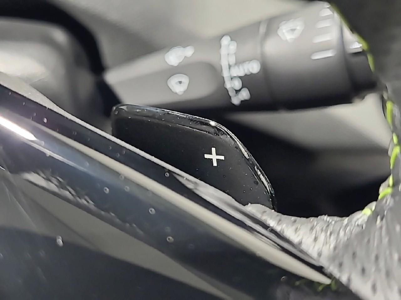 Peugeot 308 sw hybrid 136 e-dcs6 gt — photo 23